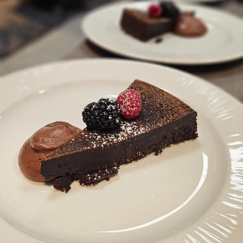 Flourless chocolate orange cake, Chocolate mousse