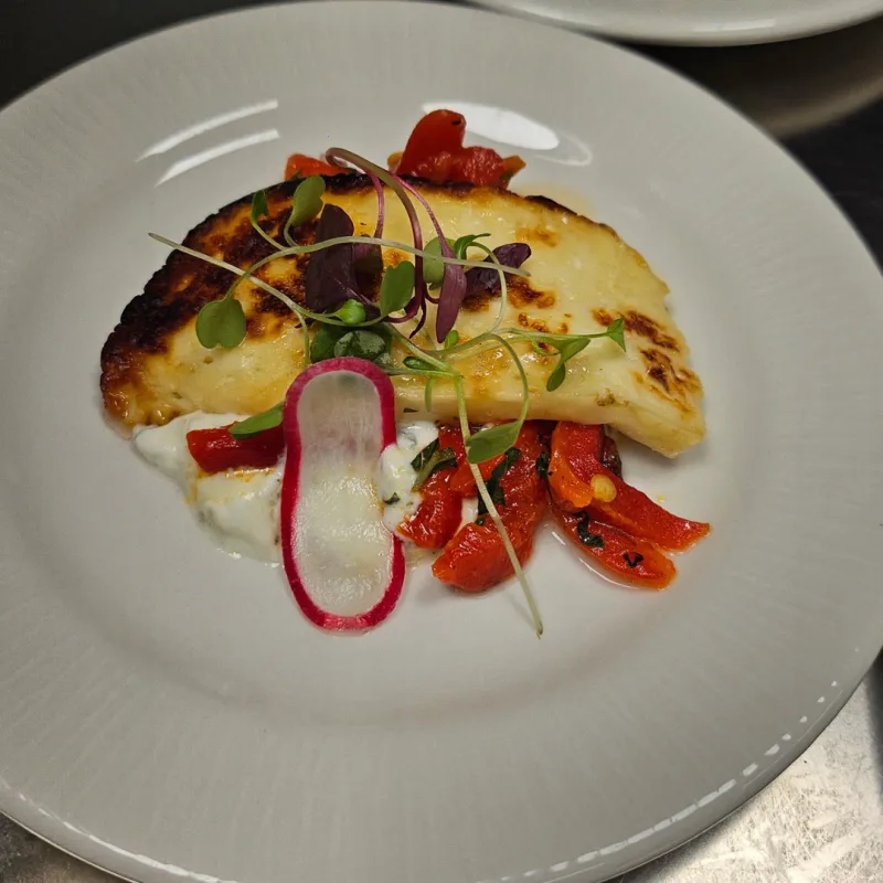 Grilled halloumi, Roasted red pepper, Hot honey(1)